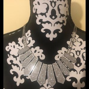 New York and Company Silver Necklace